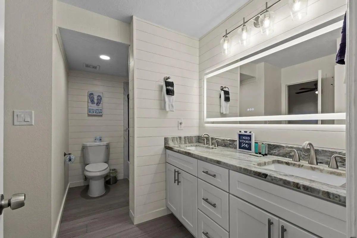 Hook Line Double Sinker Lake View 3 Comm Pools Destin
